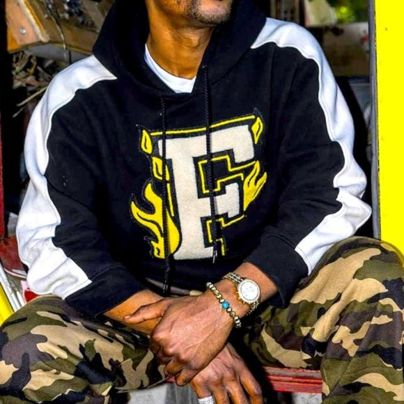 💥HOT ITEM💥PUMA X FENTY BY RIHANNA HOODED PANEL SWEATER - Picture 14 of 15